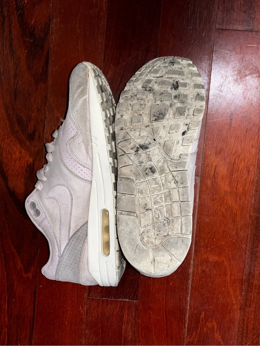 Nike Men’s Light Pink and Gray Air Max Sneaker